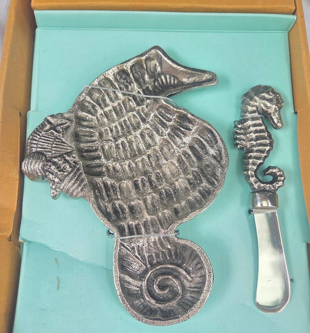 Mud Pie Seahorse Condiment Tray and Spreader Knife Set Coastal Pewter Style NIB